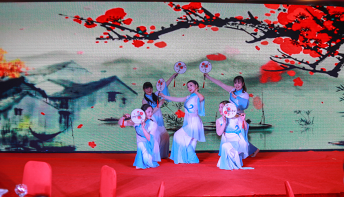 大禹漢光2018年“同心同行，共創(chuàng)未來”主題年會圓滿成功