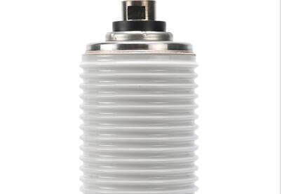 真空開關管由哪些部分組成？